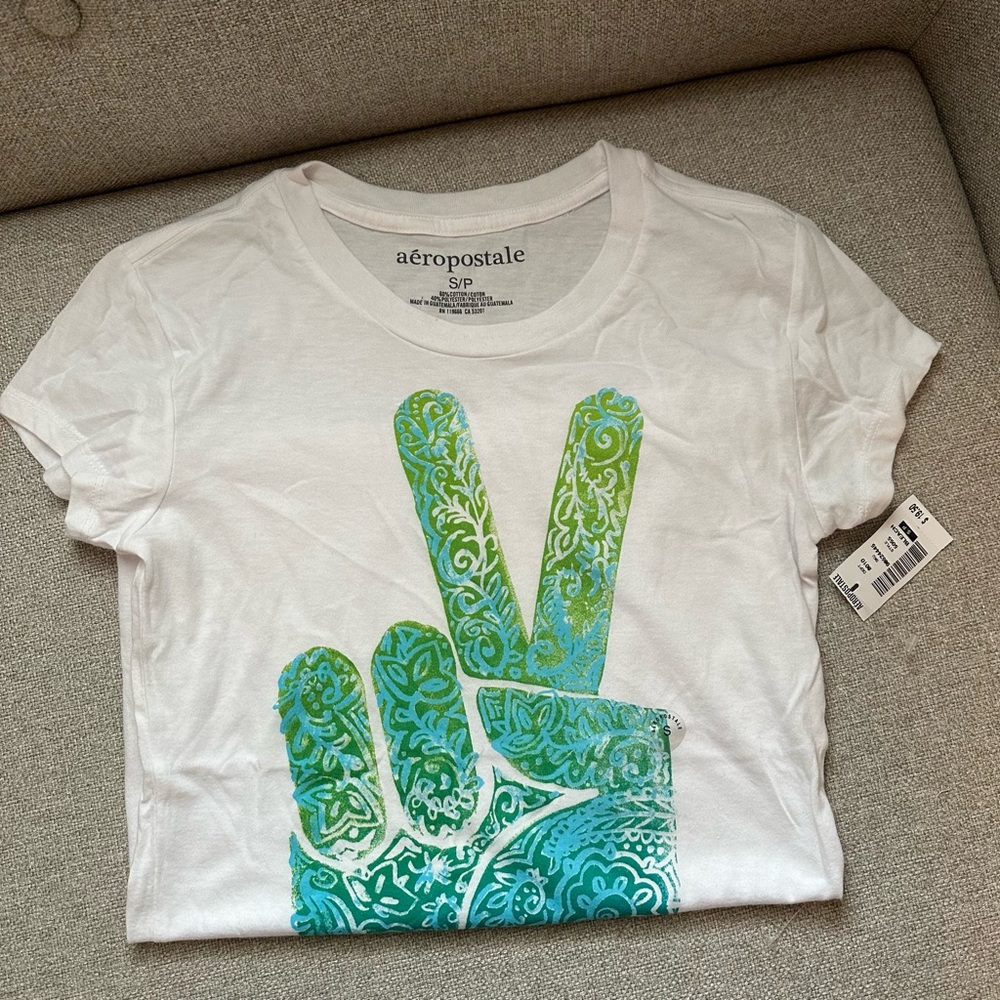Aeropostale tee